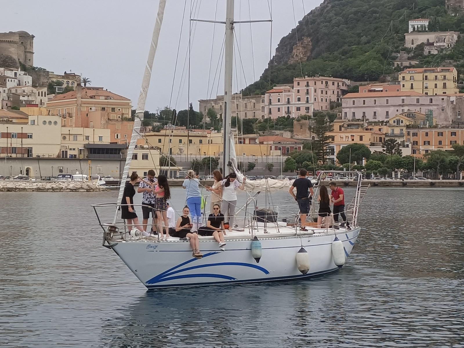 Scopri di più sull'articolo Barca a vela 14 mt. BREEZE – USO ESCLUSIVO per max 8 persone